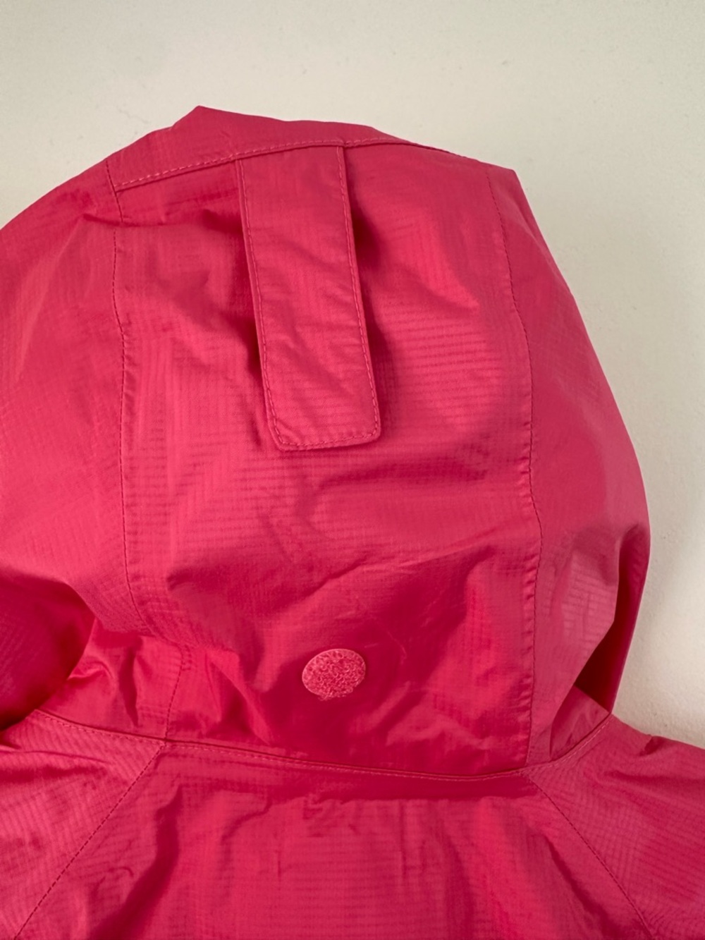 Kids REI Pink Two-Tone Hooded Rain Jacket - Picture 10 of 13
